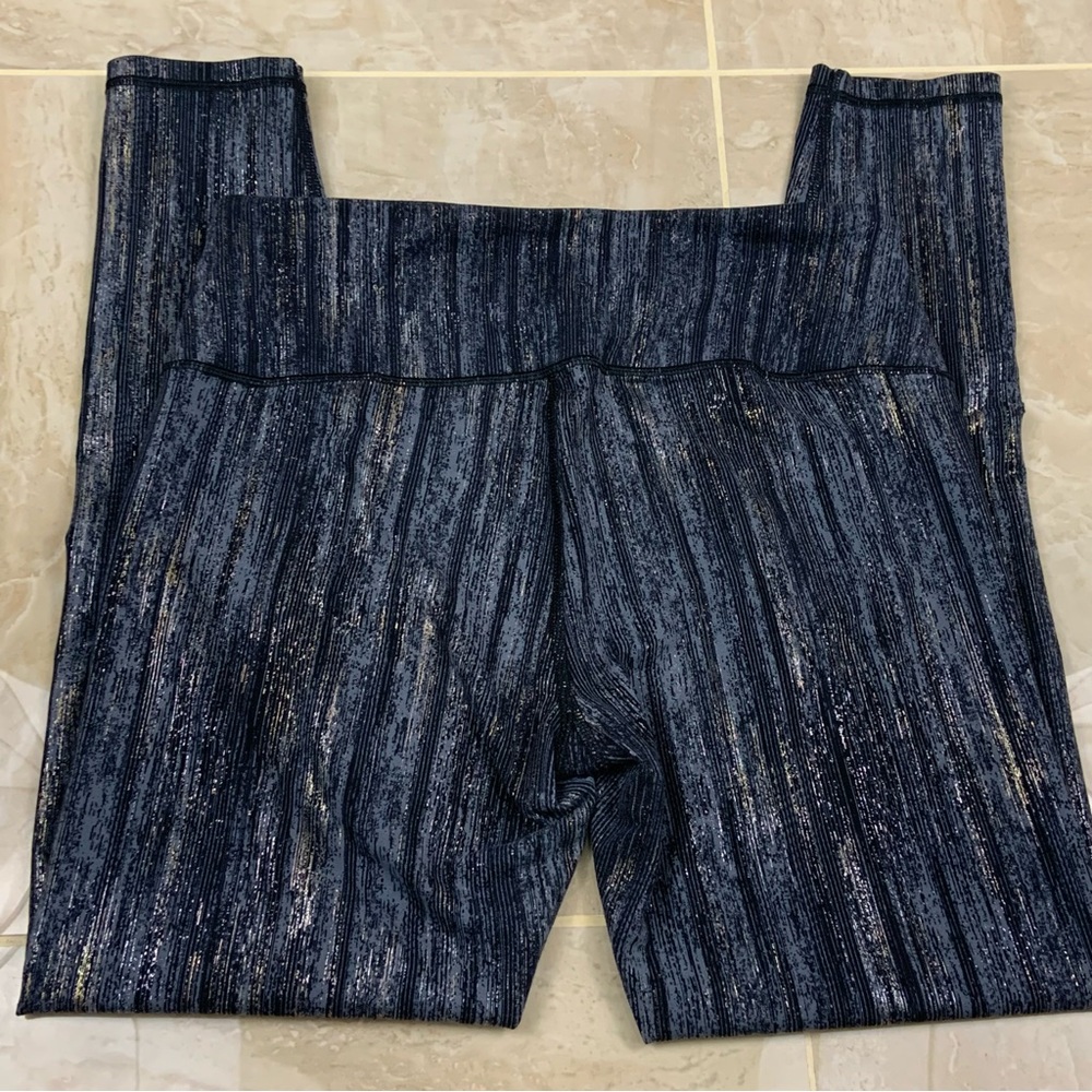 WORN 3X Victoria's Secret Sport Knockout Tight Leggings